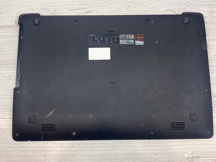 Корпус ноутбука Asus X552М – разбор