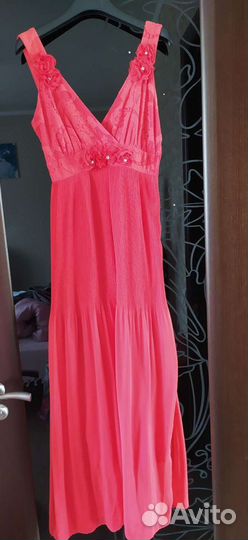 Вечернее платье