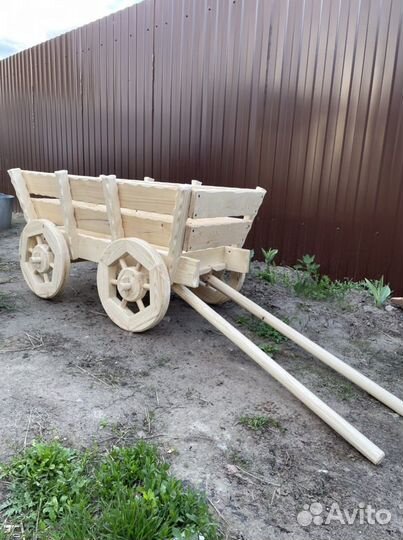 Тележка декоративная, клумба