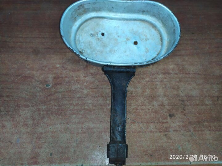 Крышка и зацепы от котелка немецкого солдата. Лот