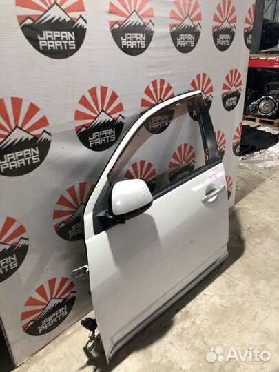 Дверь передняя левая Mitsubishi Outlander