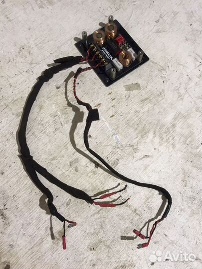 Динамики и кроссовер Helix Precision