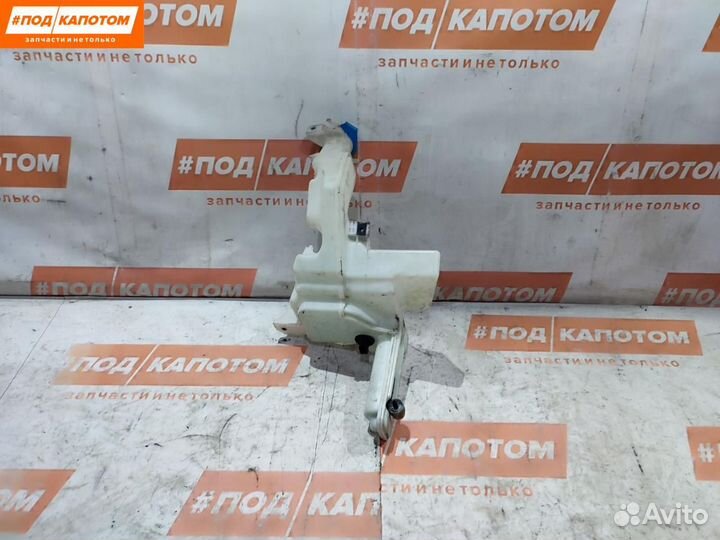 Бачок омывателя передний Volkswagen Passat B6 2007