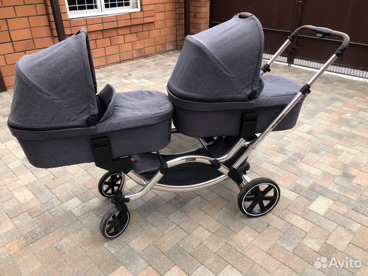 Коляска для двойни