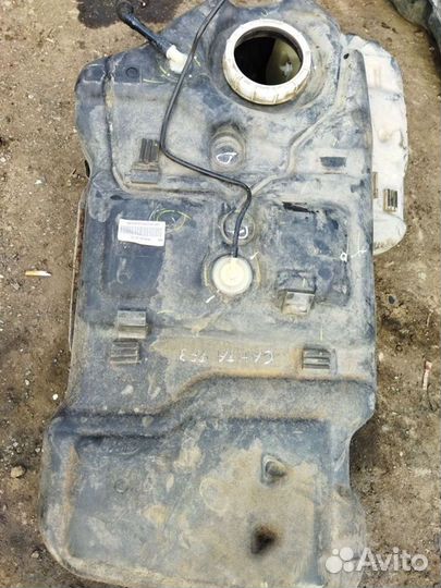 Бак топливный Хендай Санта Фе 3