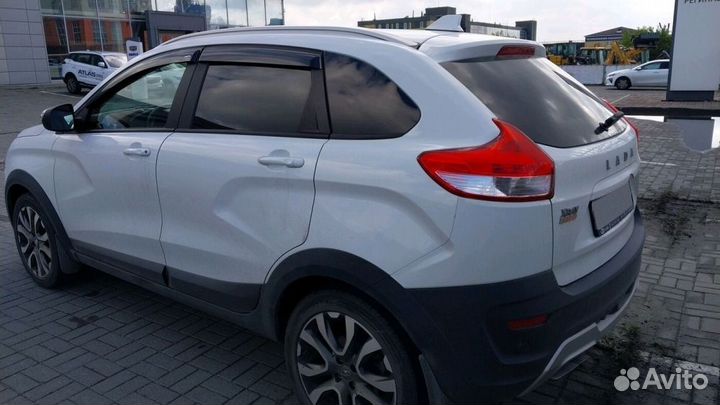 LADA XRAY Cross 1.8 МТ, 2018, 71 227 км