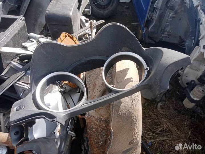 Накладка панели приборов Mitsubishi Lancer 10