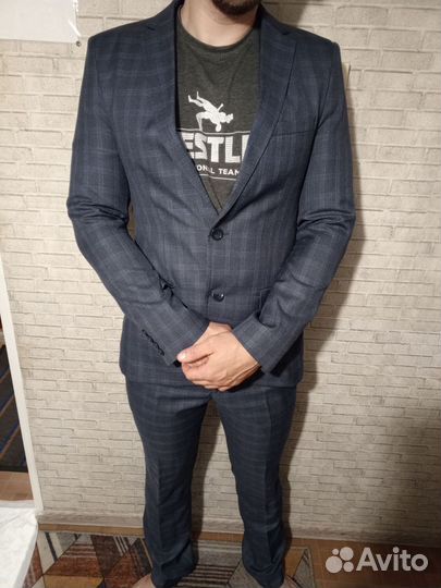 Мужской костюм