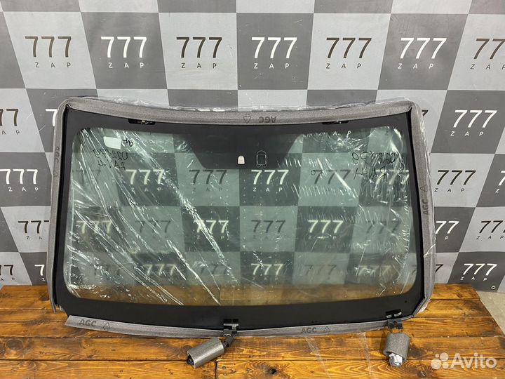 Стекло лобовое Toyota RAV4 IV (XA40) 12-19 Новое О