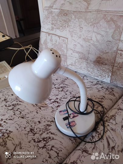 Лампа настольная школьная