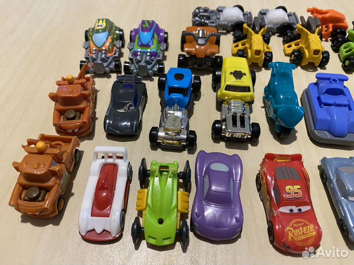 Машинки от киндер сюрприза