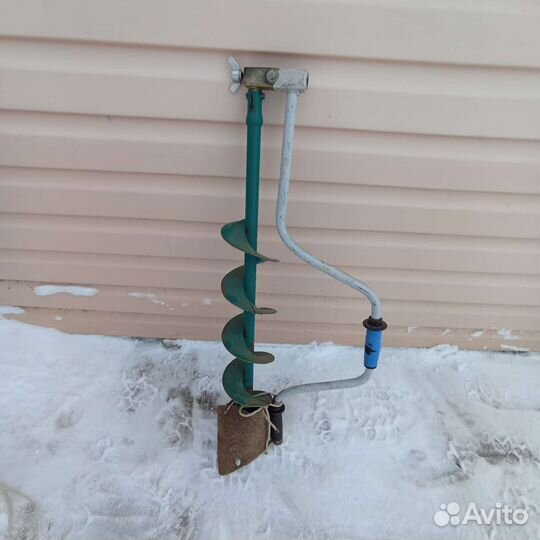 Ледобур 130 бу
