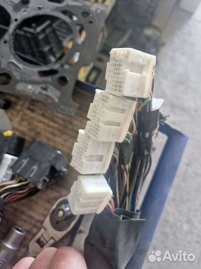 Эбу subaru 22765аа990 112400 wc