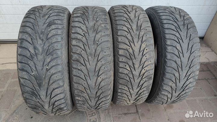 Yokohama Ice Guard IG35 215/65 R16