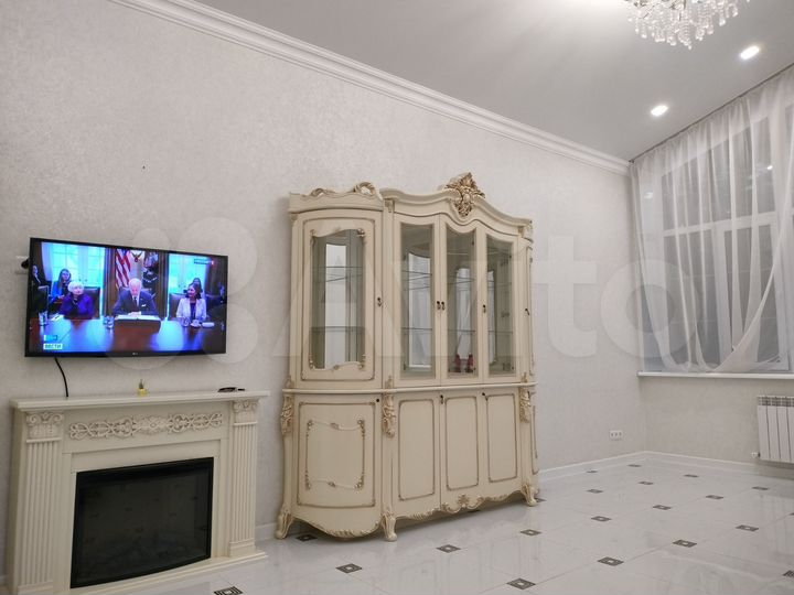 Коттедж 187 м² на участке 8 сот.