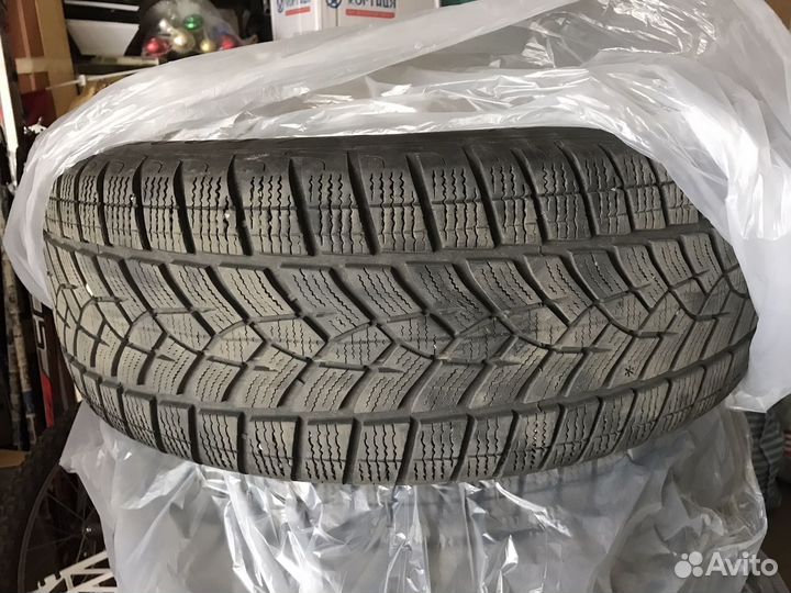 Goodyear UltraGrip Performance Gen-1 225/55 R18