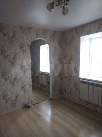 Дом 27 м² на участке 8 сот.