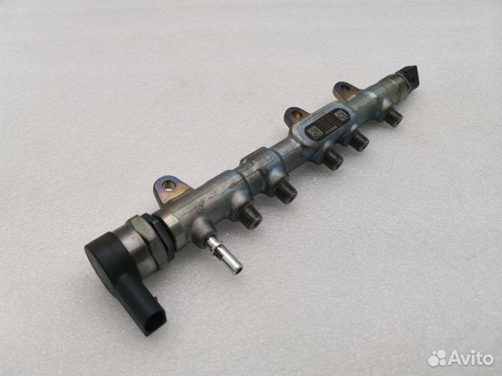 Топливная рампа Bmw X4 F26 2.0 2014