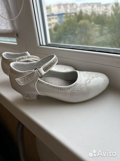 Туфли для девочки 27 размер