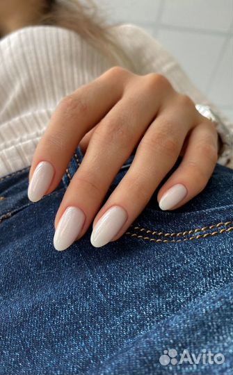 Маникюр, наращивание ресниц, брови