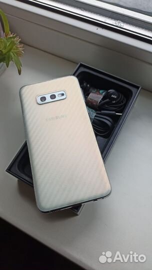 Samsung galaxy s10e