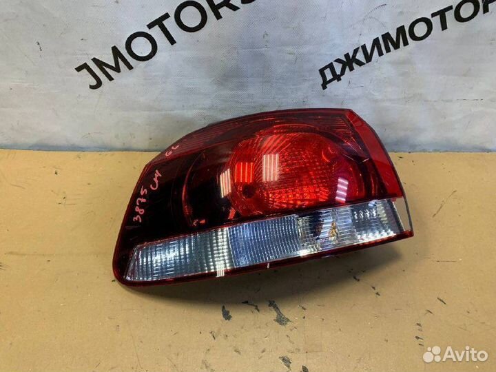 Фонарь задний левый Фольксваген Гольф 6 тёмный