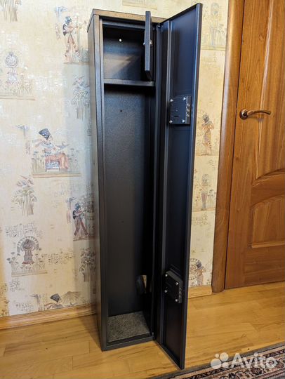 Оружейный сейф чирок/aiko 1318