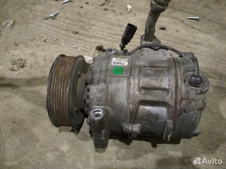 Компрессор кондиционера audi A8 A 8 D3 W12 6.0