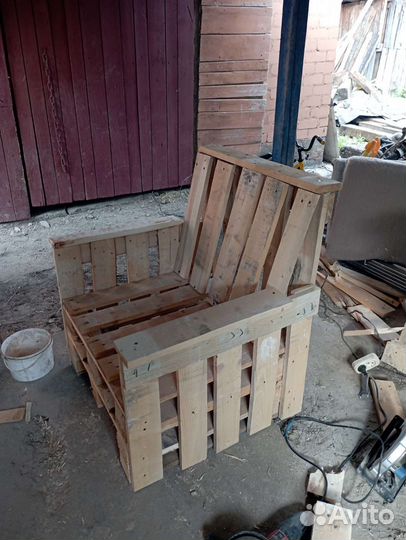 Мебель из поддонов на заказ по вашим размерам