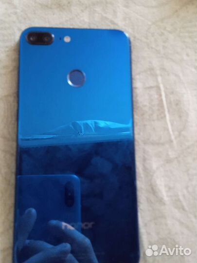 Телефон Honor 9 lite