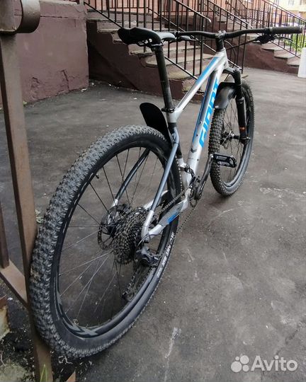 Велосипед горный трейловый Giant Fathom 29 2020