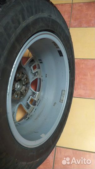 Bridgestone Ice Cruiser 5000 235/65 R17 107T