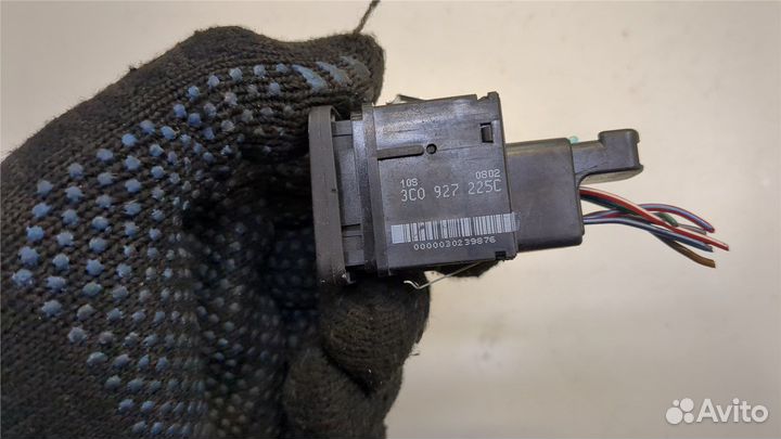 Кнопка стояночного тормоза Volkswagen Passat 6, 20