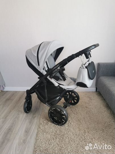 Коляска Riko Sigma 2 в 1 серого цвета б/у