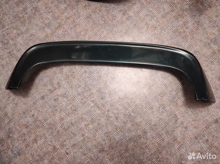 Спойлер на Тойота Калдина