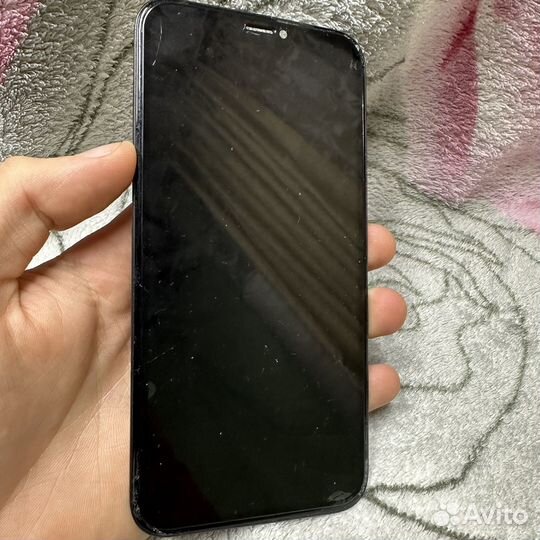Дисплей iPhone XR