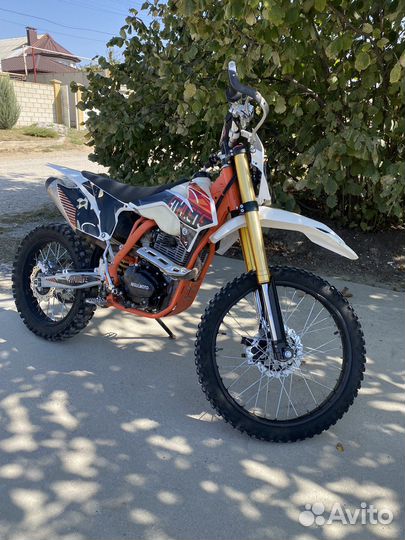 Regulmoto Athlete 250