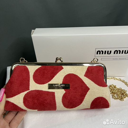 Клатч сумка сердце Miu Miu