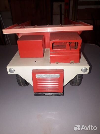Коллекционная машина самосвал СССР