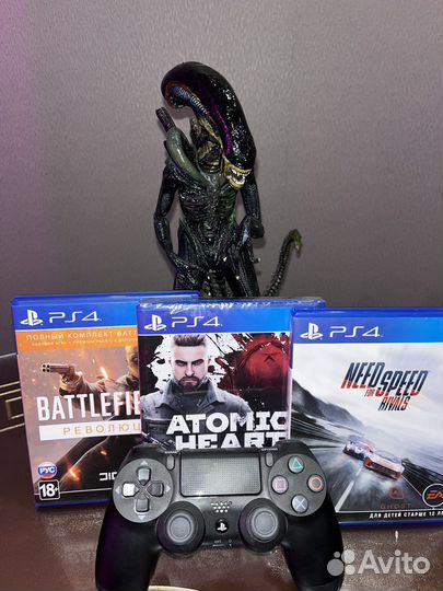 Sony PlayStation 4 Pro 1 Tb + VR (второй ревизии)