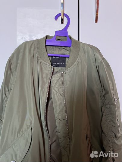 Ветровка bershka