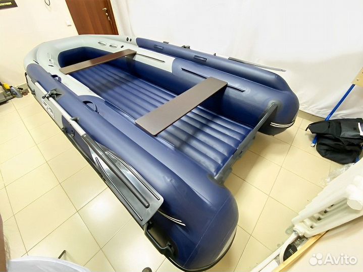 Лодка пвх Reef Тритон 400 S-MAX