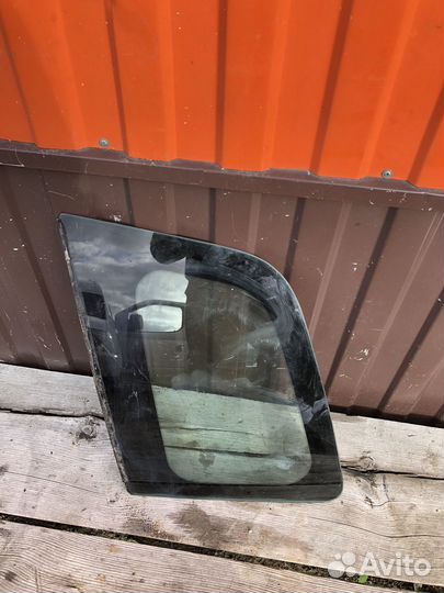 Форточки задние Ford Fusion 1.6