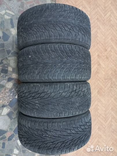 Nokian Tyres Hakkapeliitta R2 245/40 R19 и 255/40 R19 100R
