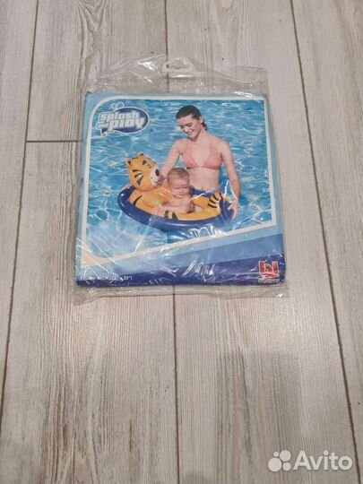 Круг с сиденьем 3-6 лет новый