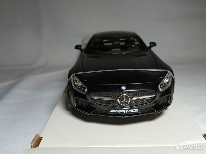 Модель автомобиля Mercedes AMG GT Maisto 1:24