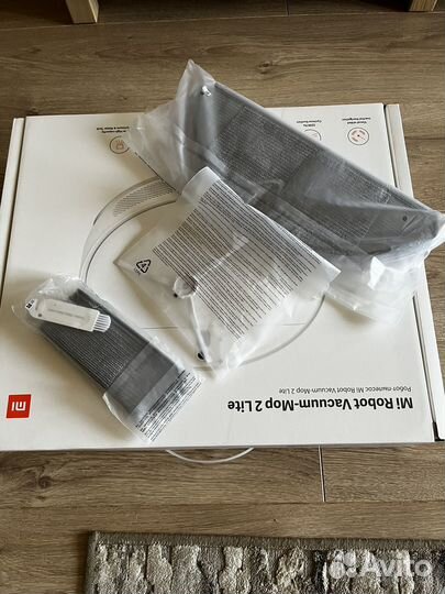 Робот-пылесос Xiaomi Mi Robot Vacuum-Mop 2 Lite