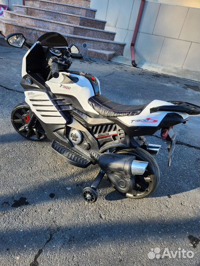 Детский электромотоцикл на аккумуляторе