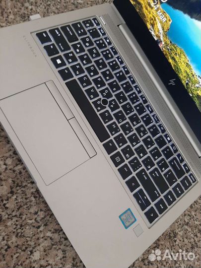 Hp elitebook 840 g5,16gb,core i7 8th gen