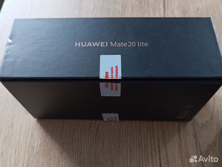 HUAWEI Mate 20 lite, 4/64 ГБ